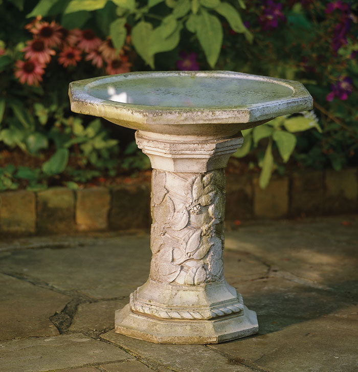 Charleston Birdbath – Charleston Gardens