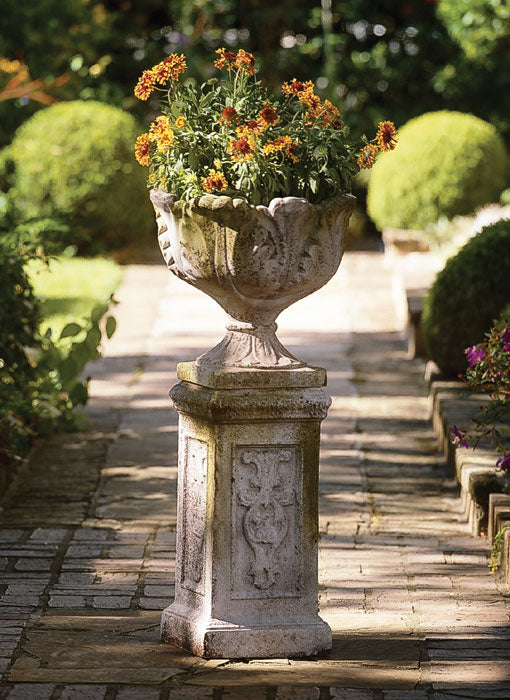 Acanthus Pedestal and Urn – Charleston Gardens